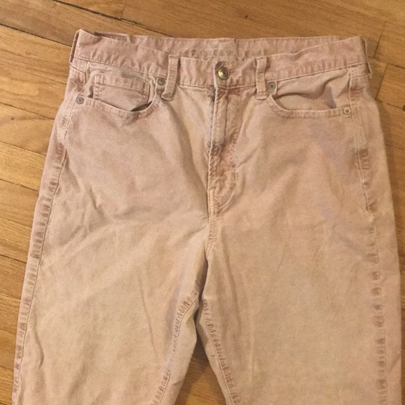 Light pink American eagle jeans size 10 washed to shrink size 6. - Picture 6 of 16
